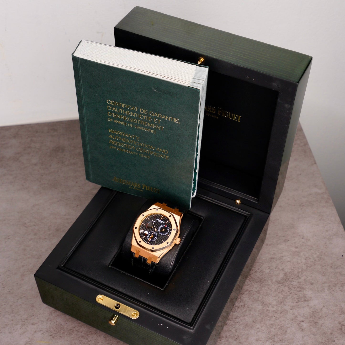 Audemars Piguet Royal Oak 26120OR.OO.D002CR.01 “DUAL TIME” Black Dial Rose Gold Leather Strap 39mm 2016