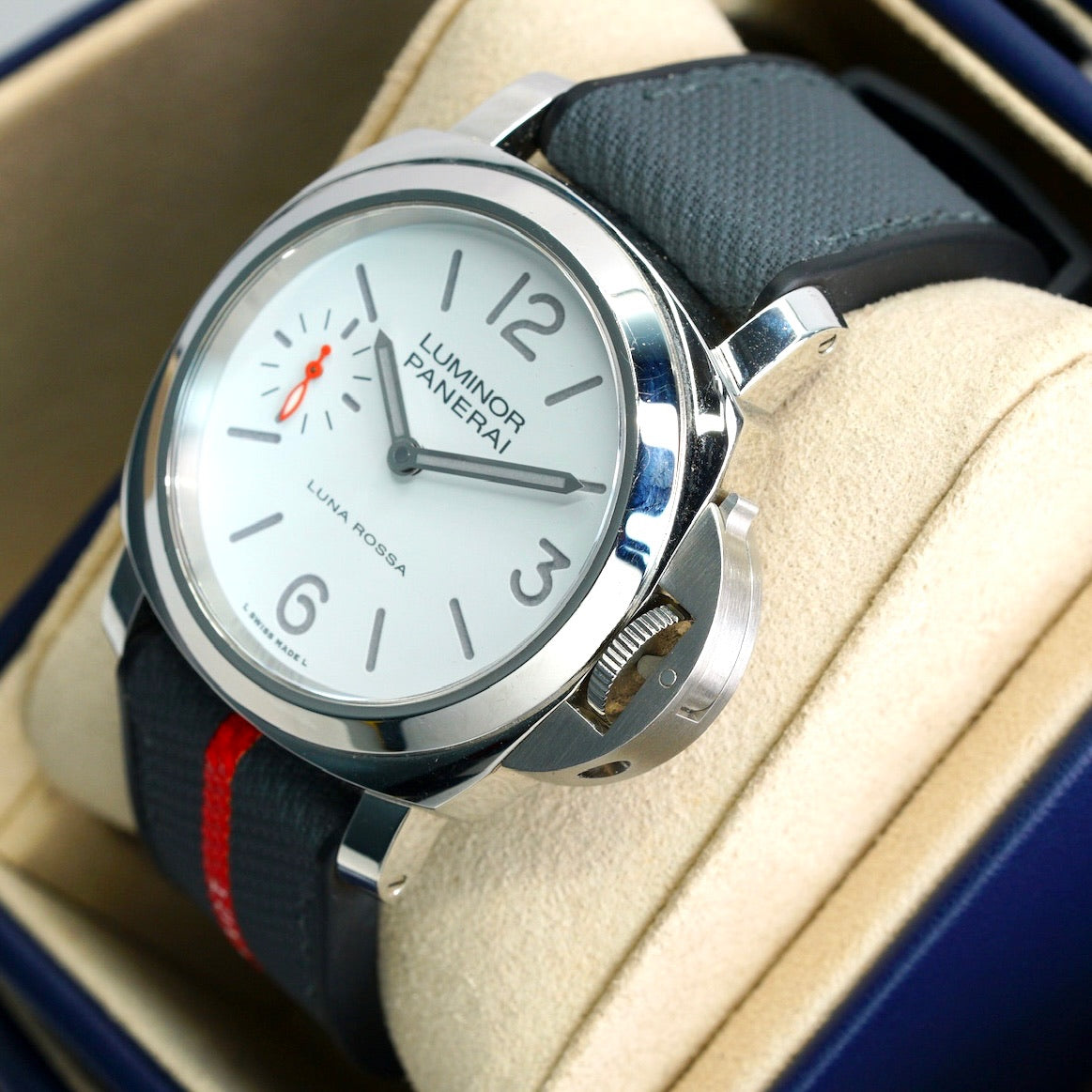 Panerai Luminor PAM01342 Luna Rossa 44mm 2023