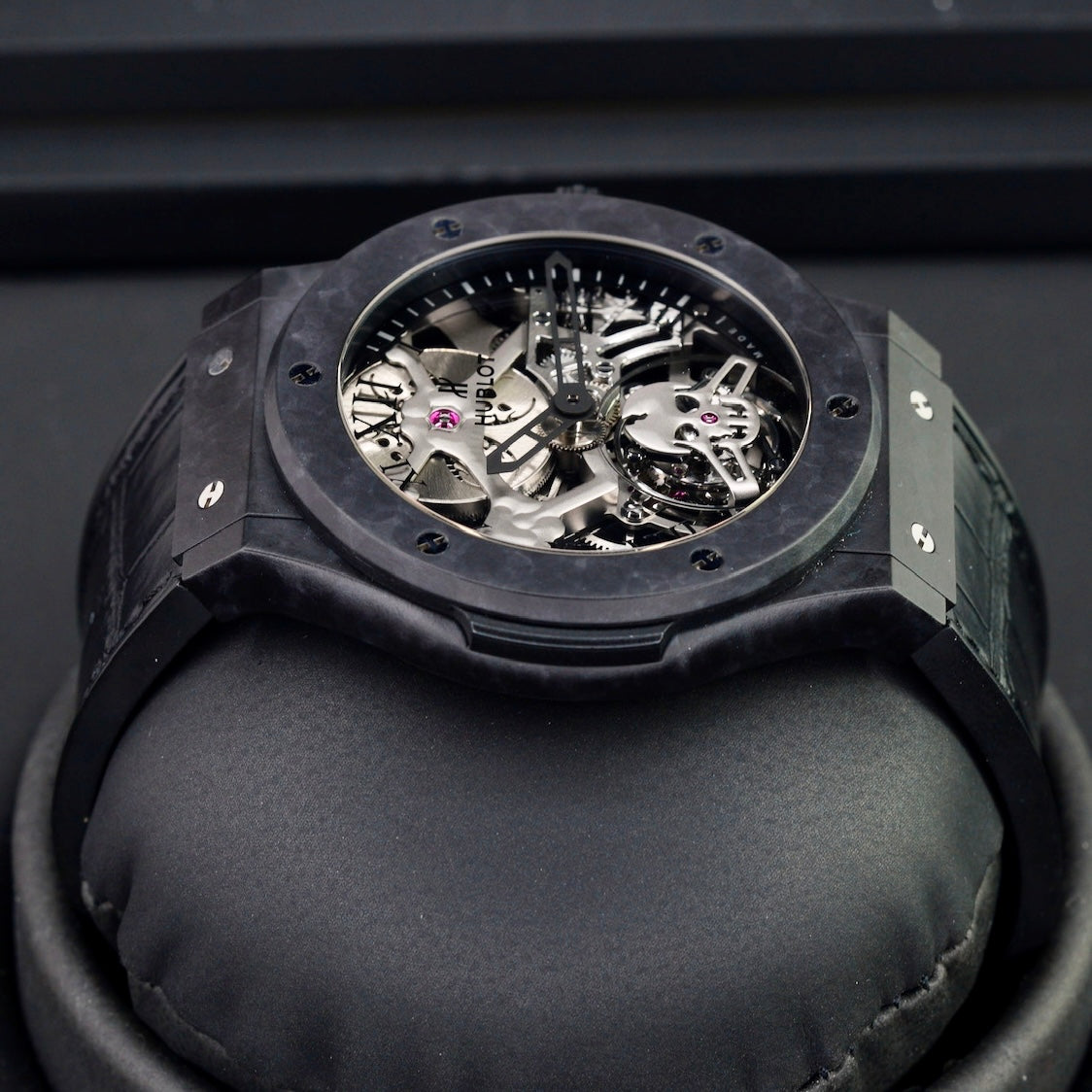 Hublot Classic Fusion Tourbillon 505.UC.0140.LR.SKULL “SKULL” Skeleton Dial Carbon Case 45mm Limited Edition 50 pieces