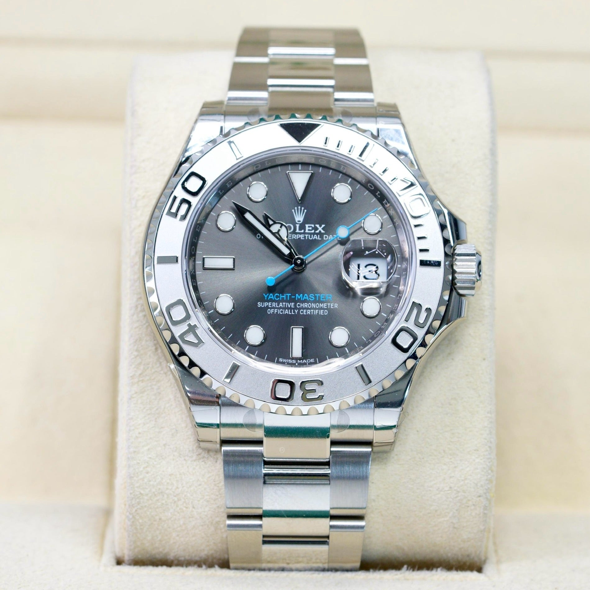 Rolex NEW OLD STOCK Yacht Master 116622 Platinum Bezel Rhodium Dial 40mm