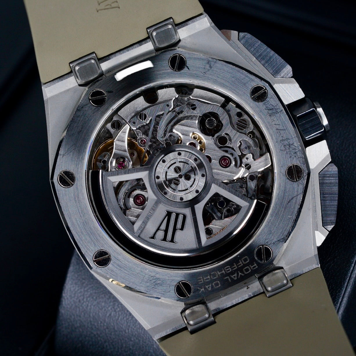 Audemars Piguet Royal Oak Offshore 26420SO.OO.A600CA.01 “TAUPE” Smoked Light Brown Dial Stainless Steel 43mm