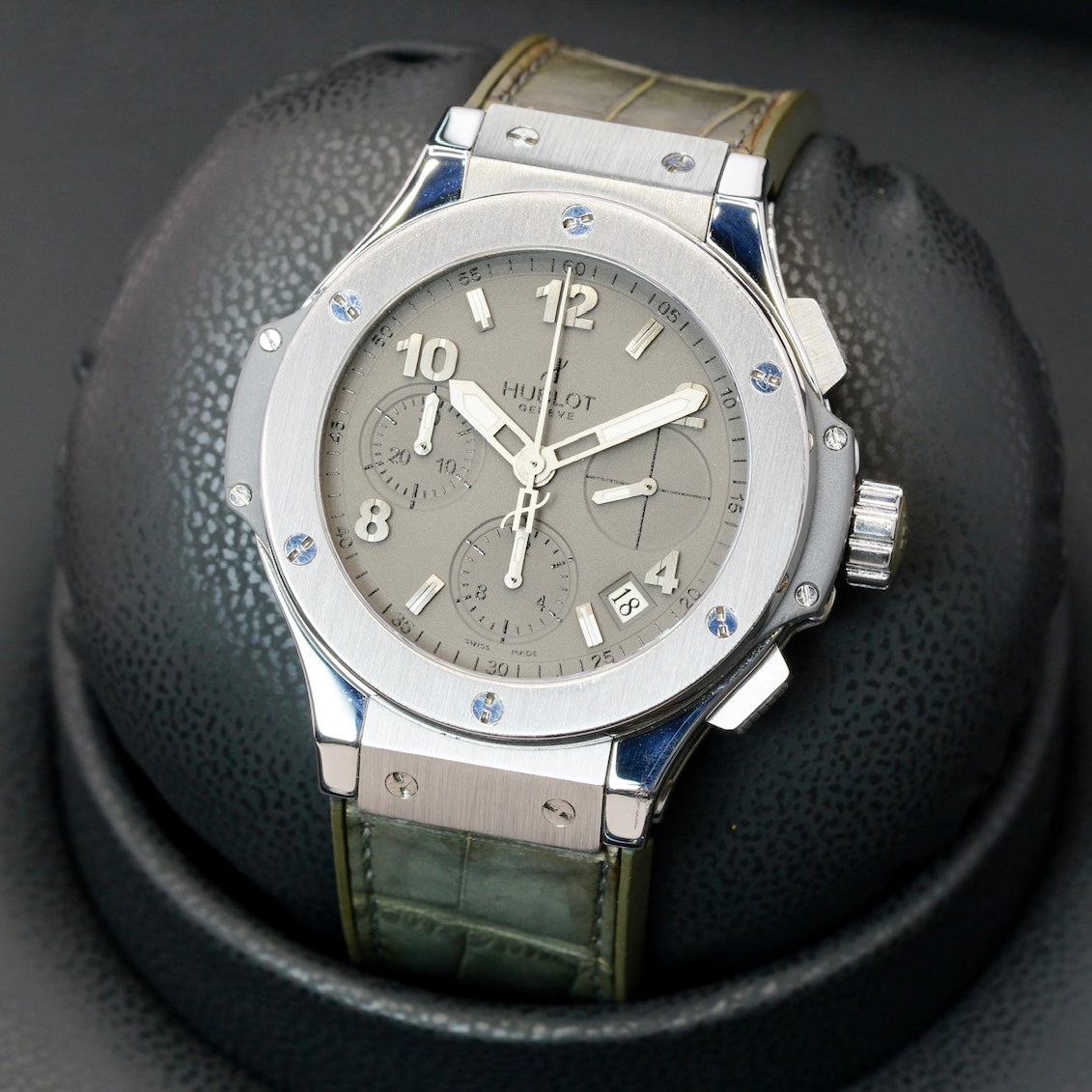 Hublot Big Bang 342.ST.5010.LR “EARL GREY” Stainless Steel Grey Strap 41mm