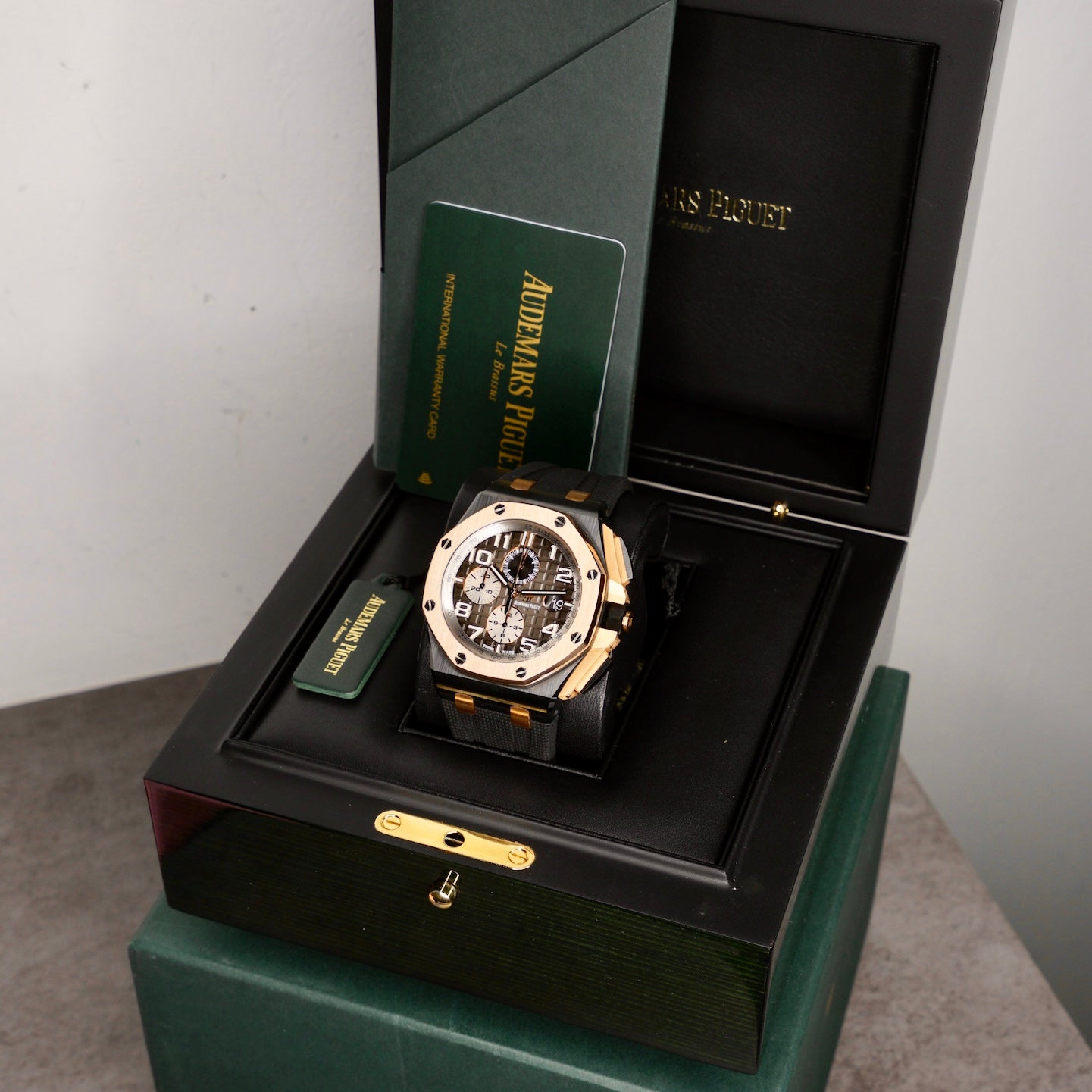 Audemars Piguet Royal Oak Offshore 26405NR.OO.A002CA.01 Grey Smoked Dial Rose Gold & Ceramic 44mm