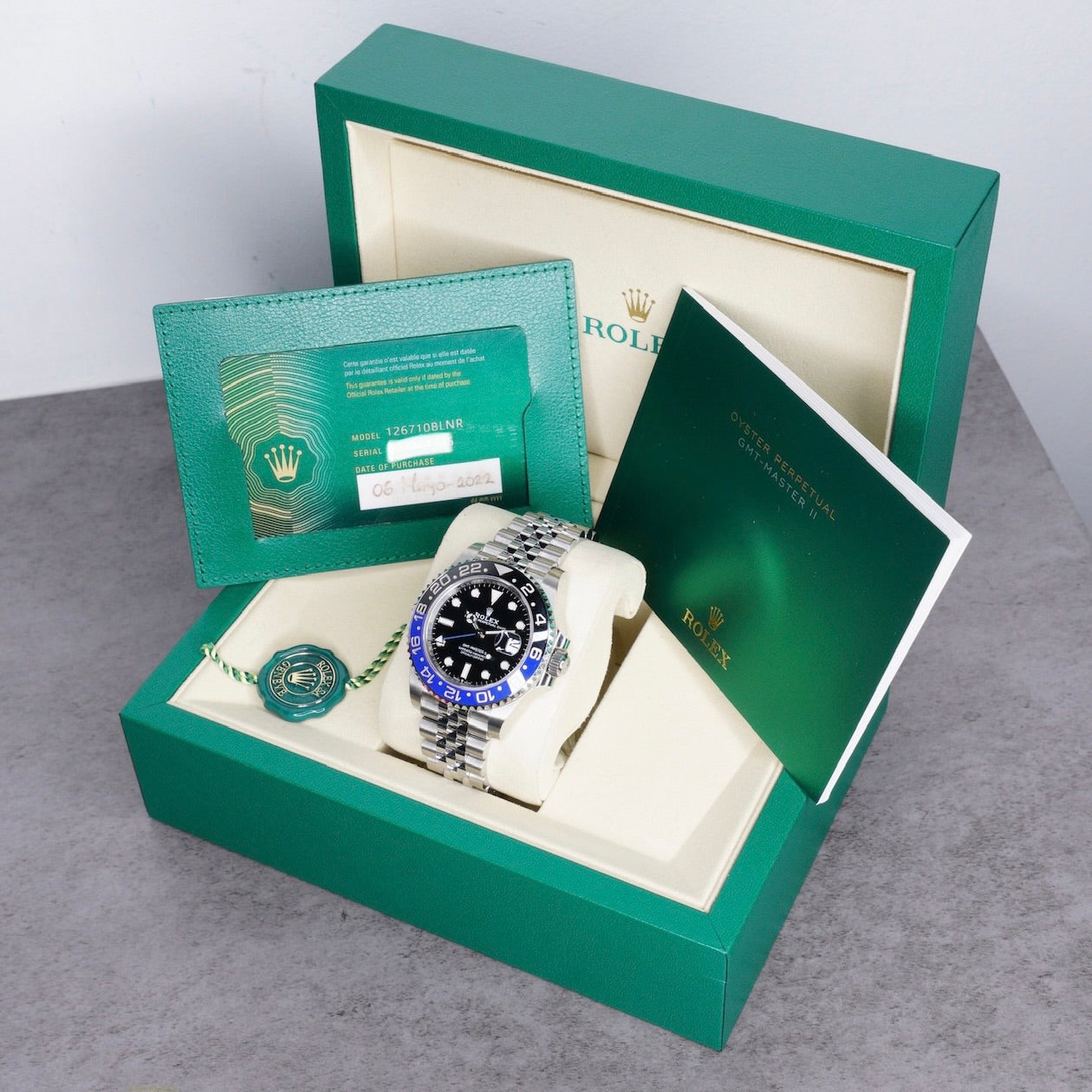 Rolex GMT-Master II 126710BLNR “BATGIRL” Black Dial Blue & Black Bezel Stainless Steel Jubilee 40mm 2022
