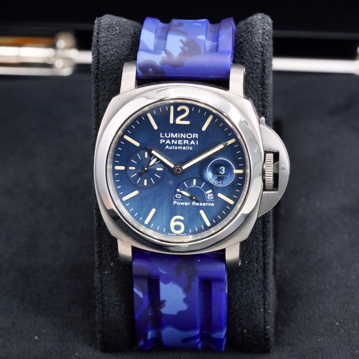 Panerai Luminor Power Reserve PAM 00093 Blue Dial Small Second Date Titanium 44mm