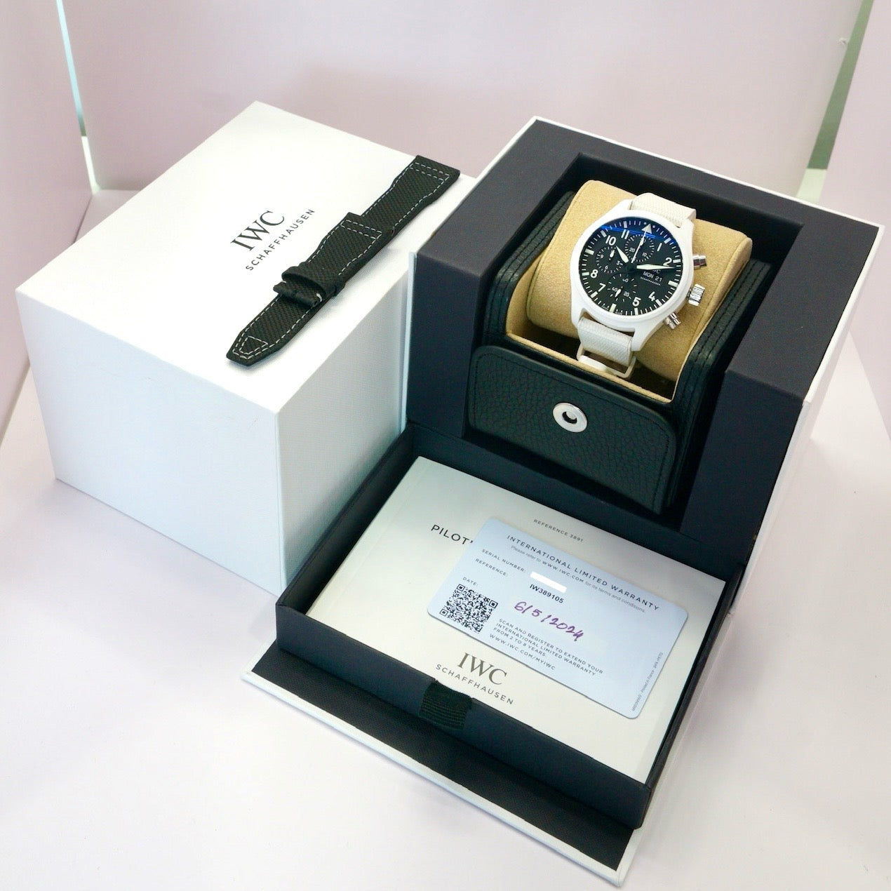 IWC Pilot IW389105 “TOP GUN” Chronograph White Ceramic 44.5mm 2024