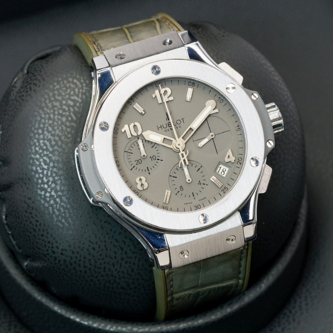 Hublot Big Bang 342.ST.5010.LR “EARL GREY” Stainless Steel Grey Strap 41mm