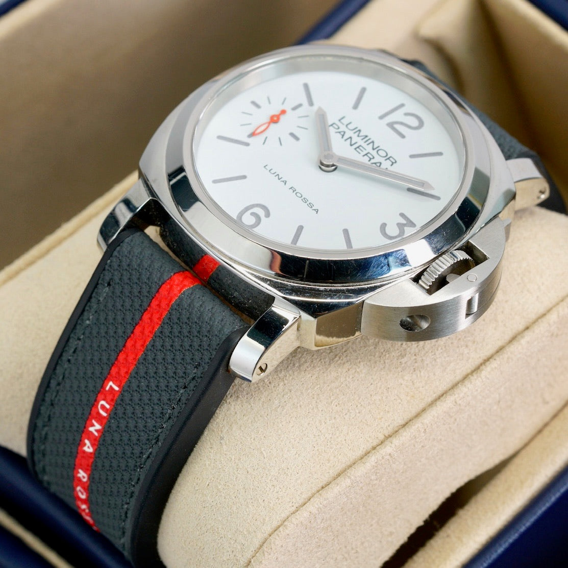 Panerai Luminor PAM01342 Luna Rossa 44mm 2023