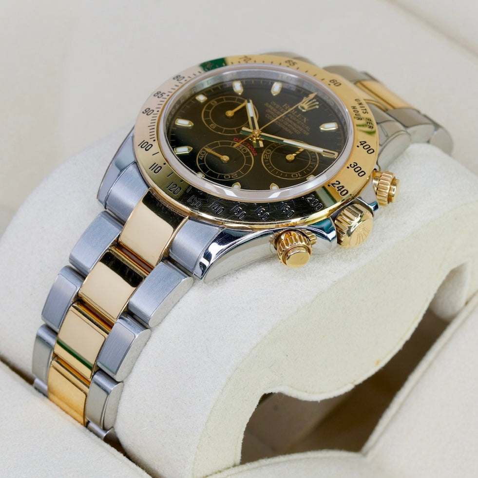 Rolex Daytona 116523 Black Dial Two-Tone Yellow Gold & Steel Fat Buckle 7 Digits Serial 40mm 2010