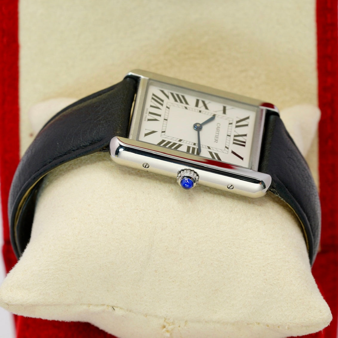 Cartier Tank Solo W5200003 White Dial Stainless Steel Leather Strap Quartz