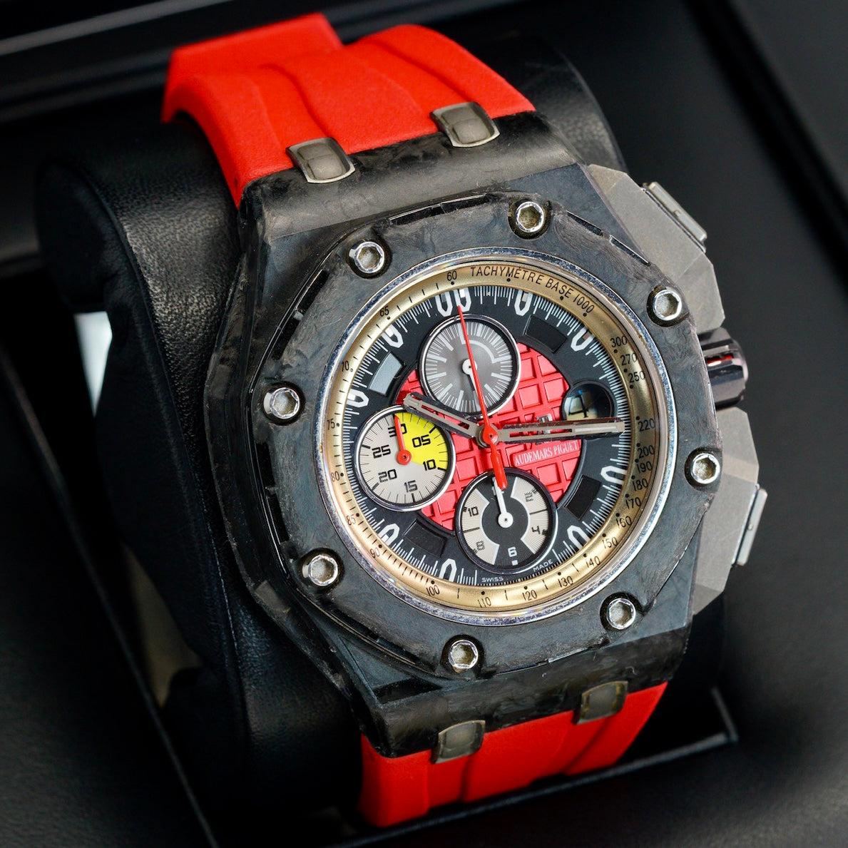 Audemars Piguet Royal Oak Offshore 262901O.OO.A001VE.01 “GRAND PRIX” Carbon Fiber 44mm