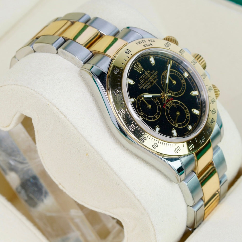 Rolex Daytona 116523 Black Dial Two-Tone Yellow Gold & Steel Fat Buckle 7 Digits Serial 40mm 2010