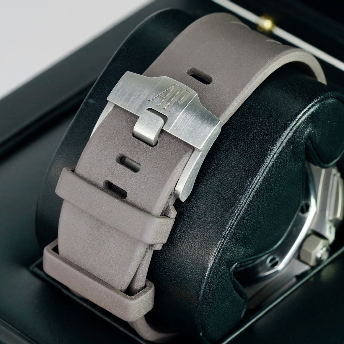 Audemars Piguet Royal Oak Offshore 26400IO.OO.A004CA.02 Grey Dial Blue Accents Titanium Rubber Strap Chronograph 44mm