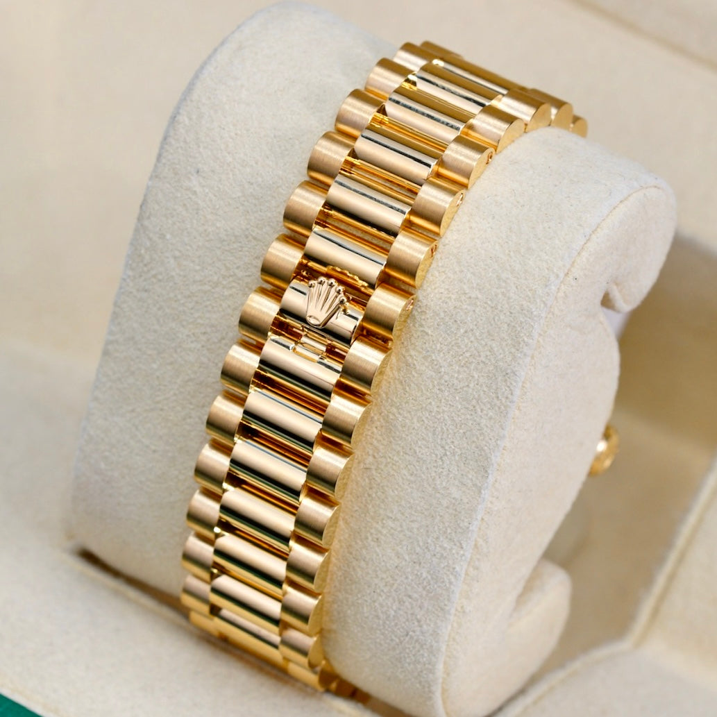 Rolex Day-Date 128238 White Roman Dial Yellow Gold President 36mm 2021
