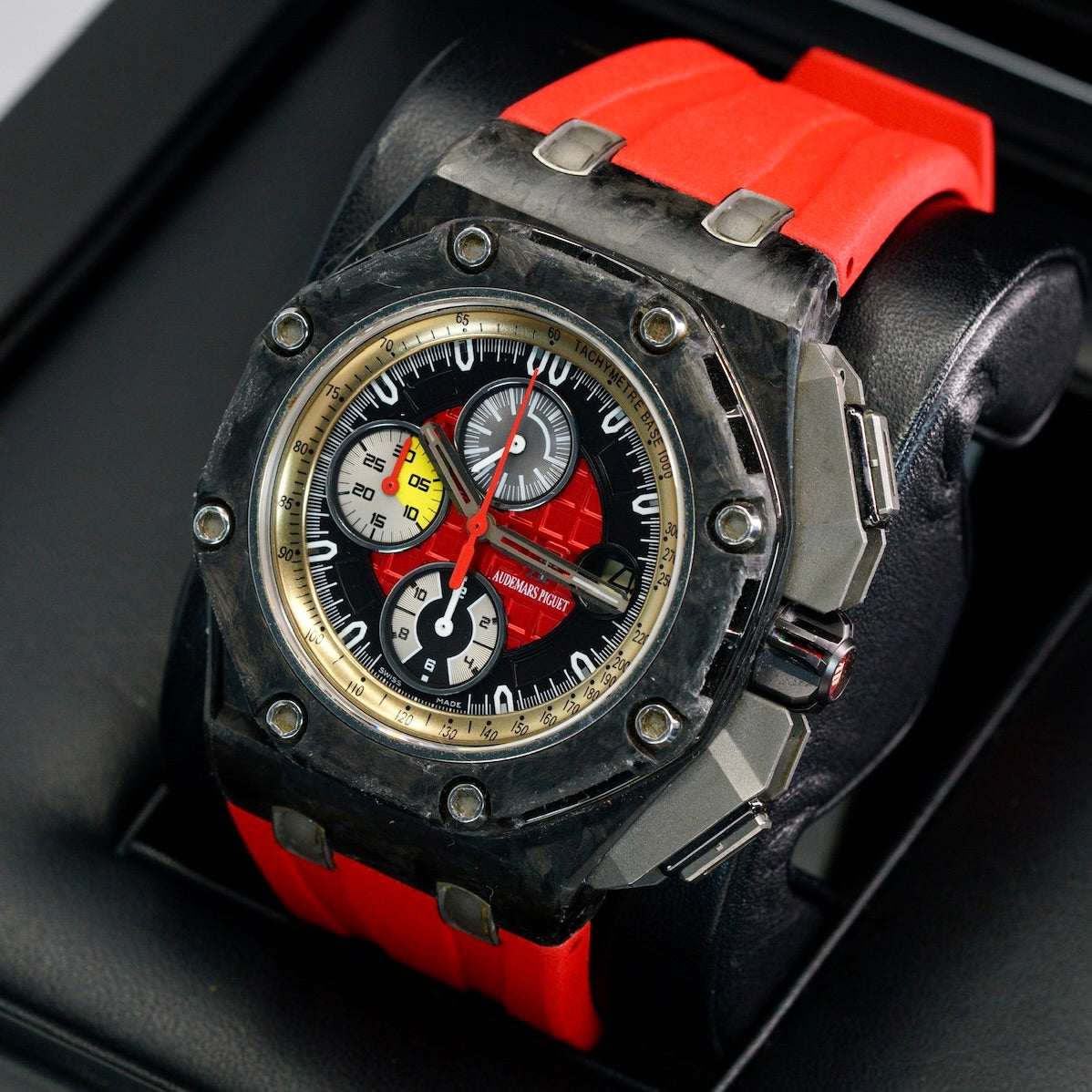 Audemars Piguet Royal Oak Offshore 262901O.OO.A001VE.01 “GRAND PRIX” Carbon Fiber 44mm