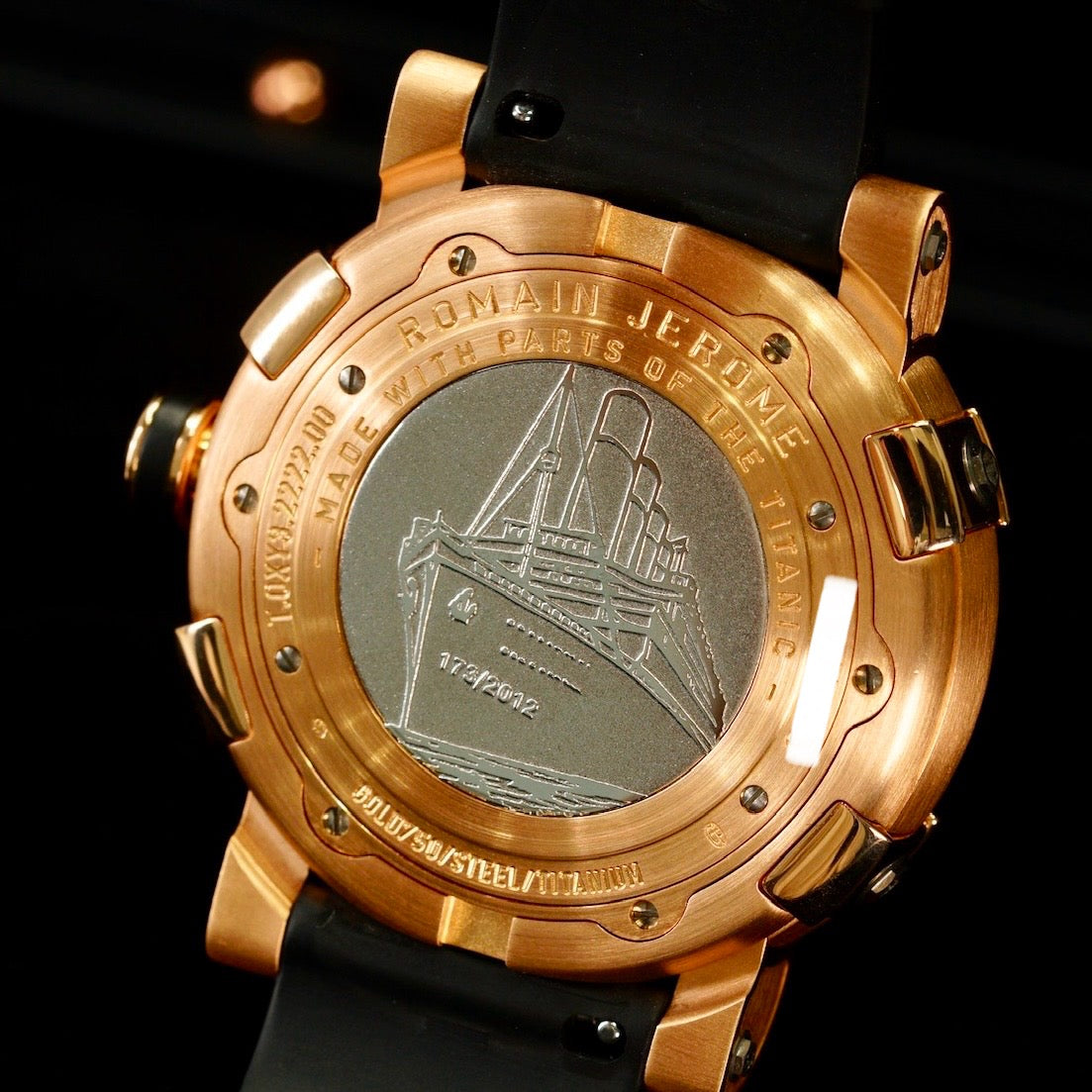 Romain Jerome Titanic-DNA T.OXY3.2222.00.BB Black Dial Rose Gold Rubber Strap 46mm