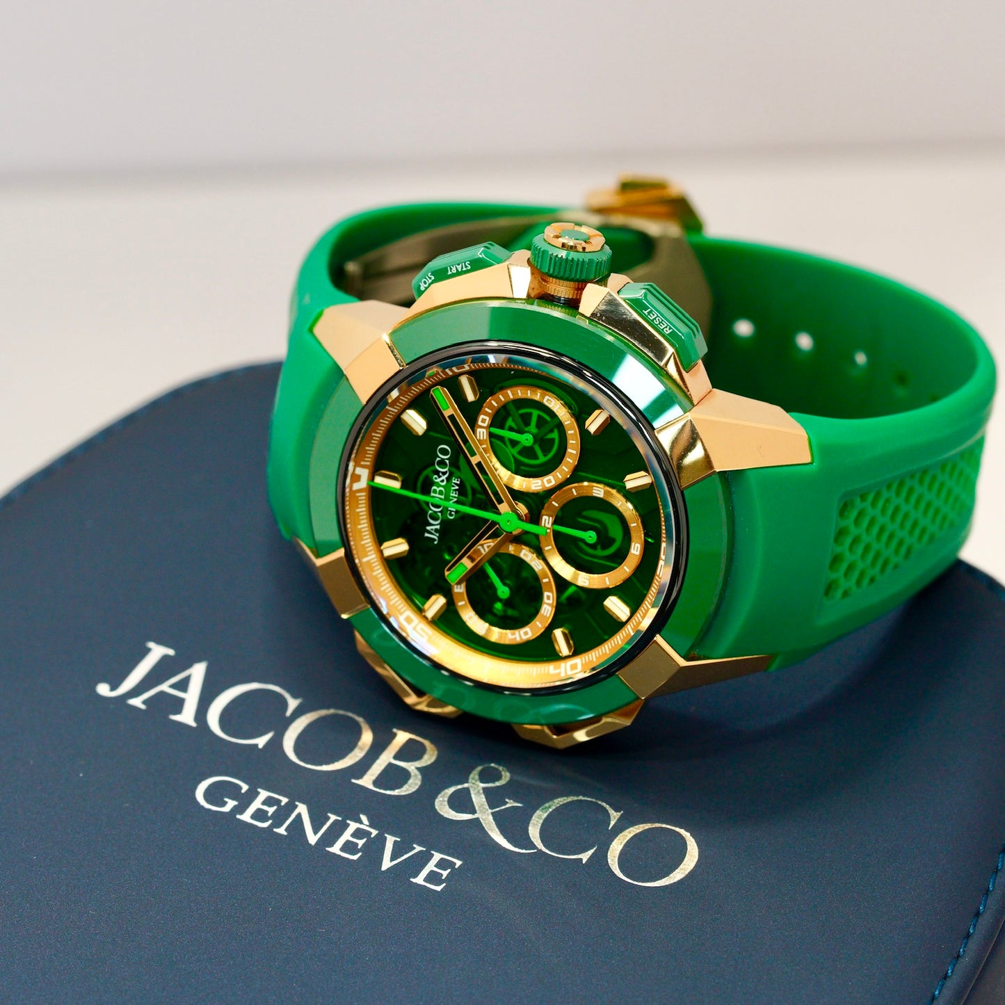 Jacob & Co Epic X Chrono EC440.43.AD.AA.A Rose Gold & Green Ceramic Green Crystal