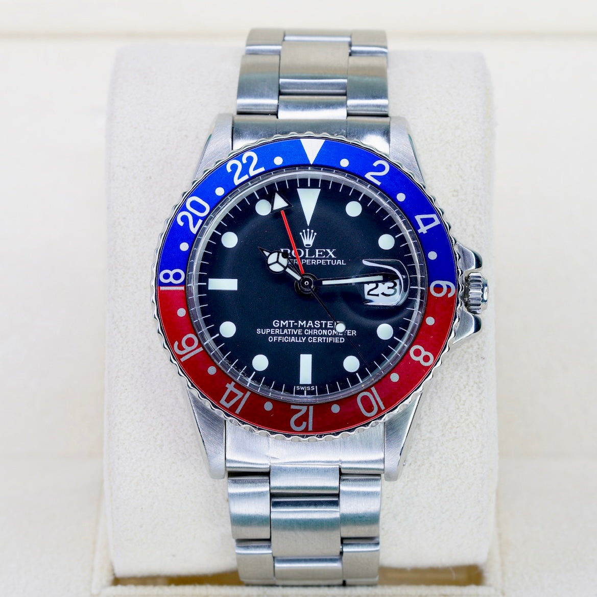 Rolex GMT-Master 1675 “PEPSI” Black Dial Red & Blue Bezel Stainless Steel 40mm