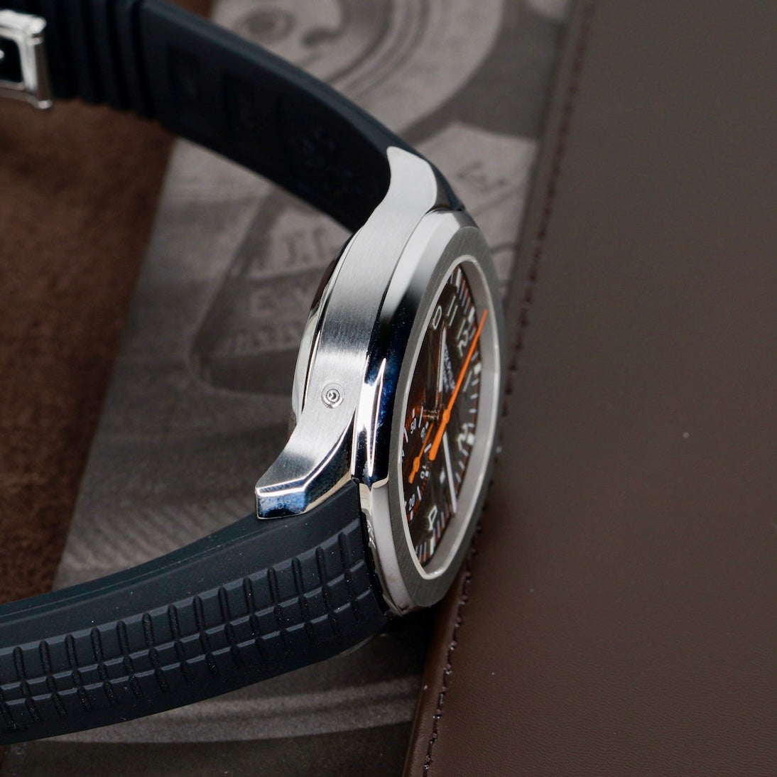 Patek Philippe Aquanaut 5968A-001 “ORANGE AQUA” Black Dial Orange Accents Stainless Steel Tropical Strap 2024