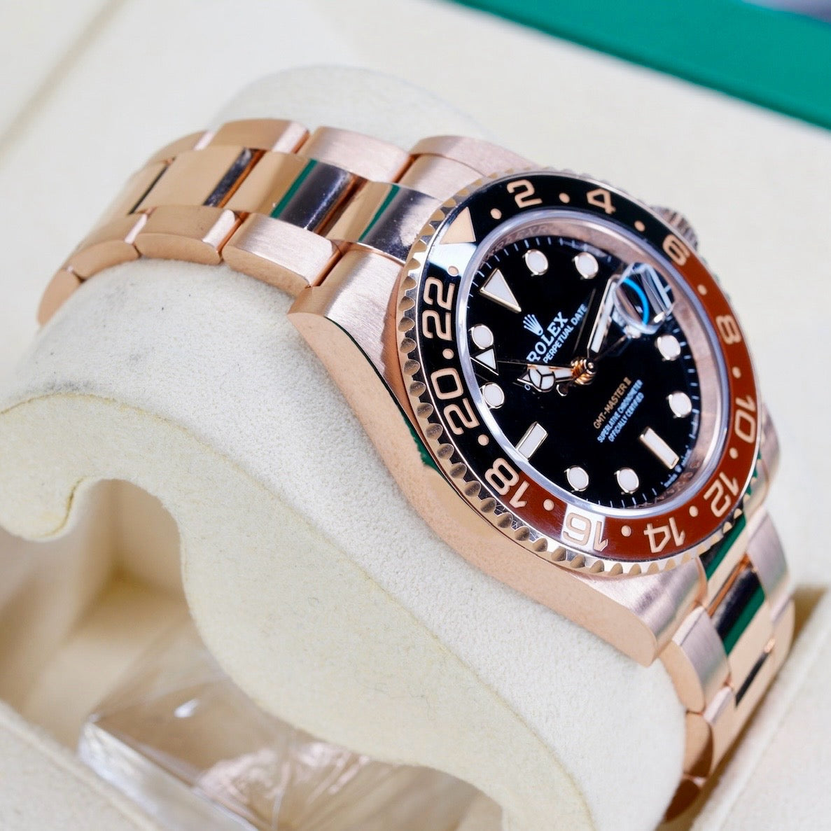Rolex GMT-Master II 126715CHNR “ROOTBEER” Black Dial Rose Gold 40mm 2023