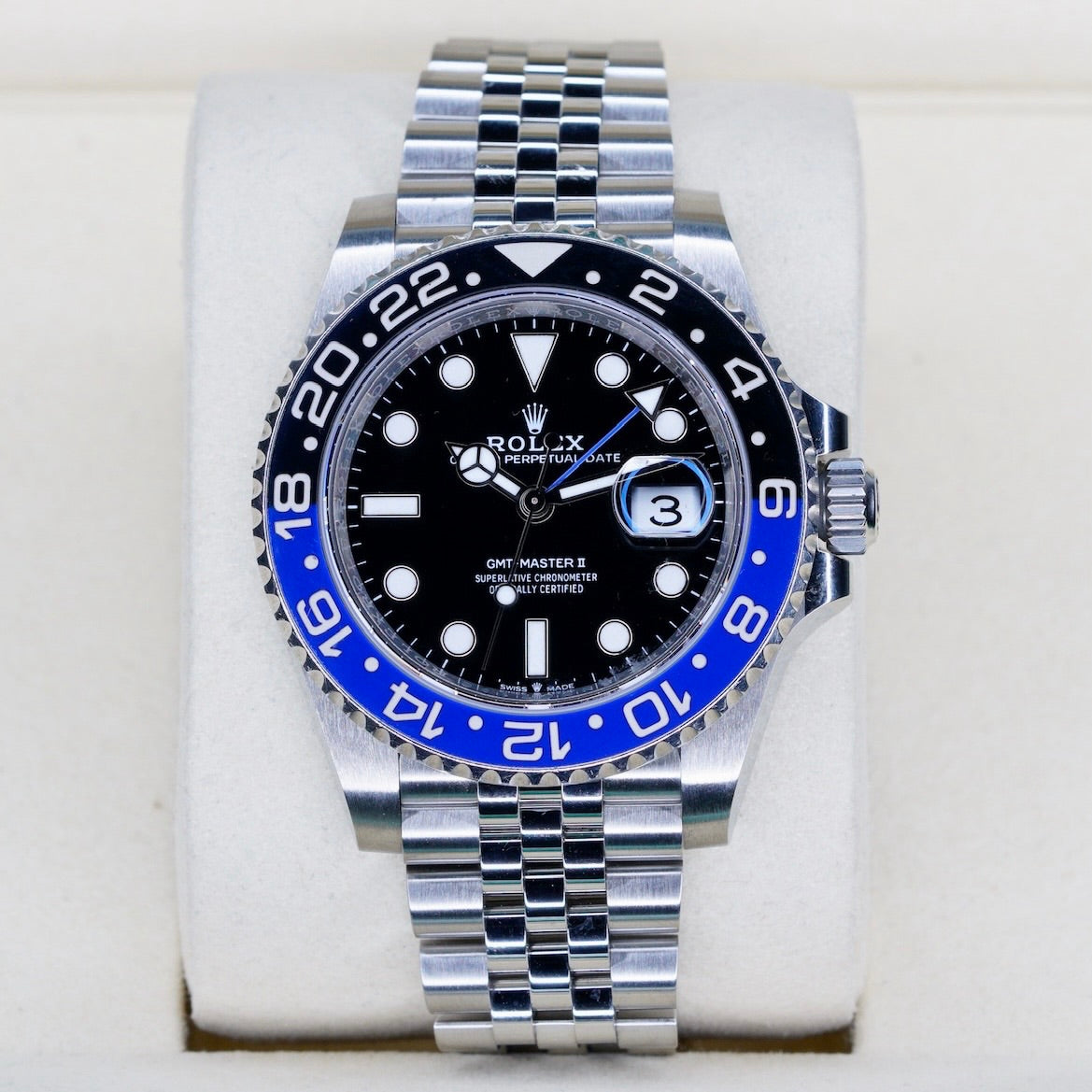 Rolex GMT-Master II 126710BLNR “BATGIRL” Black Dial Blue & Black Bezel Stainless Steel Jubilee 40mm 2023