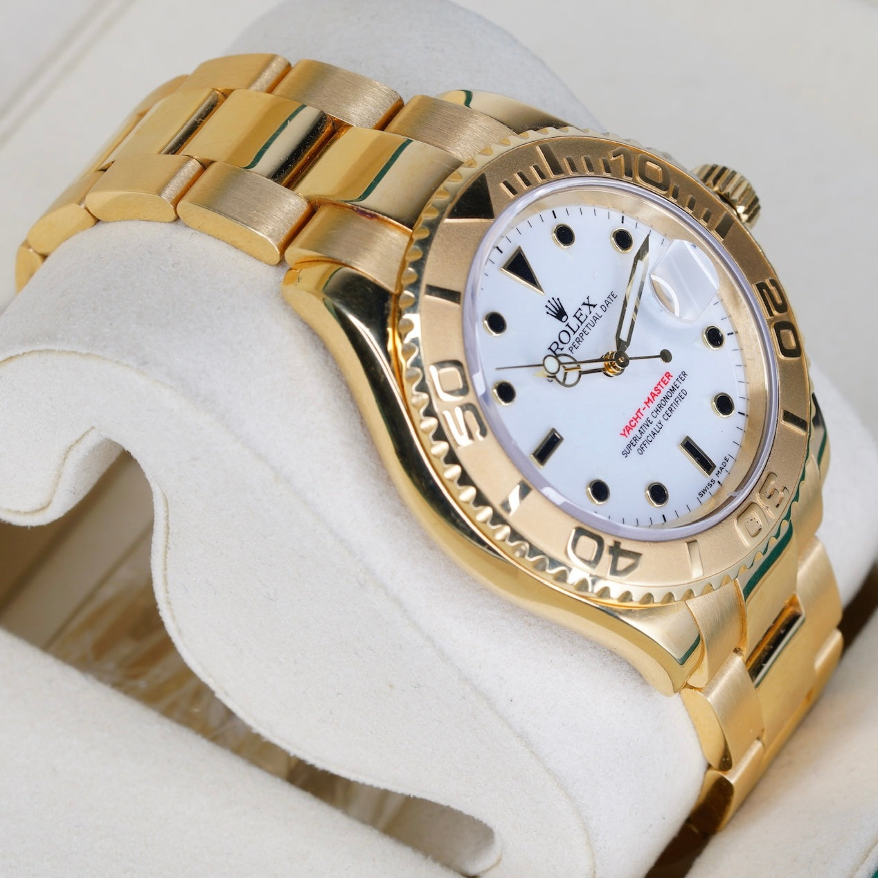 Rolex Yacht-Master 16628 White Dial Yellow Gold 40mm
