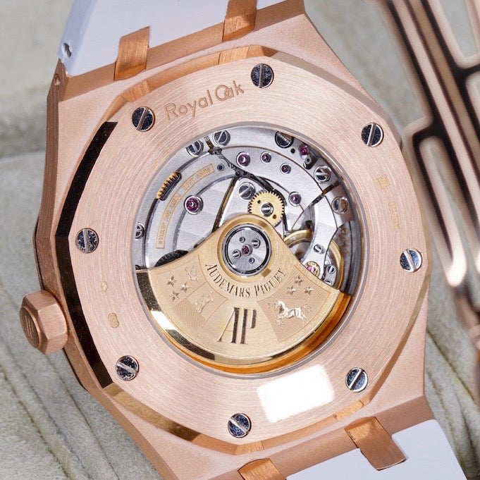 Audemars Piguet Royal Oak 15400OR.OO.D088cCR.01 White Dial Rose Gold White Leather Strap 41mm 2015