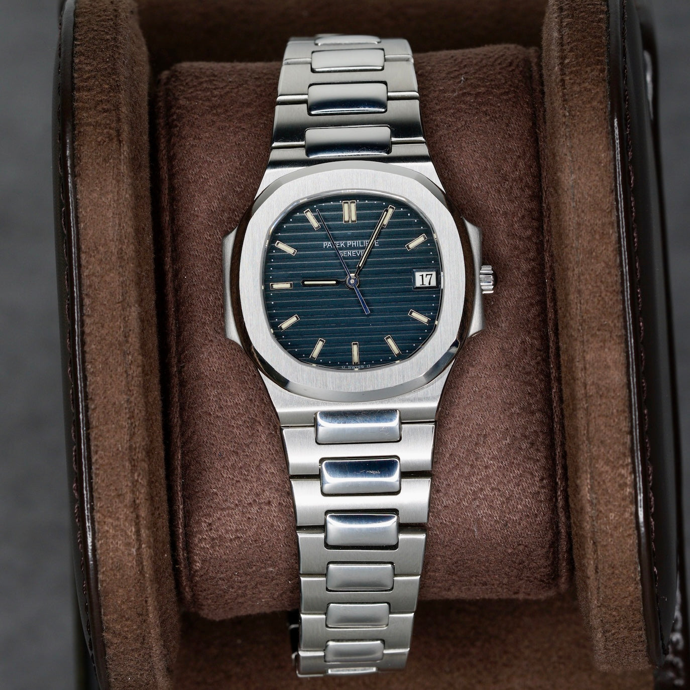 Patek Philippe Nautilus 3900/1A Blue Dial Stainless Steel 33mm