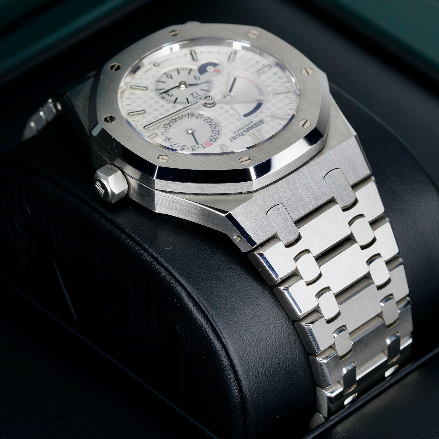 Audemars Piguet Royal Oak 26120ST.OO.1220ST.01 “DUAL TIME” White Dial Stainless Steel 39mm