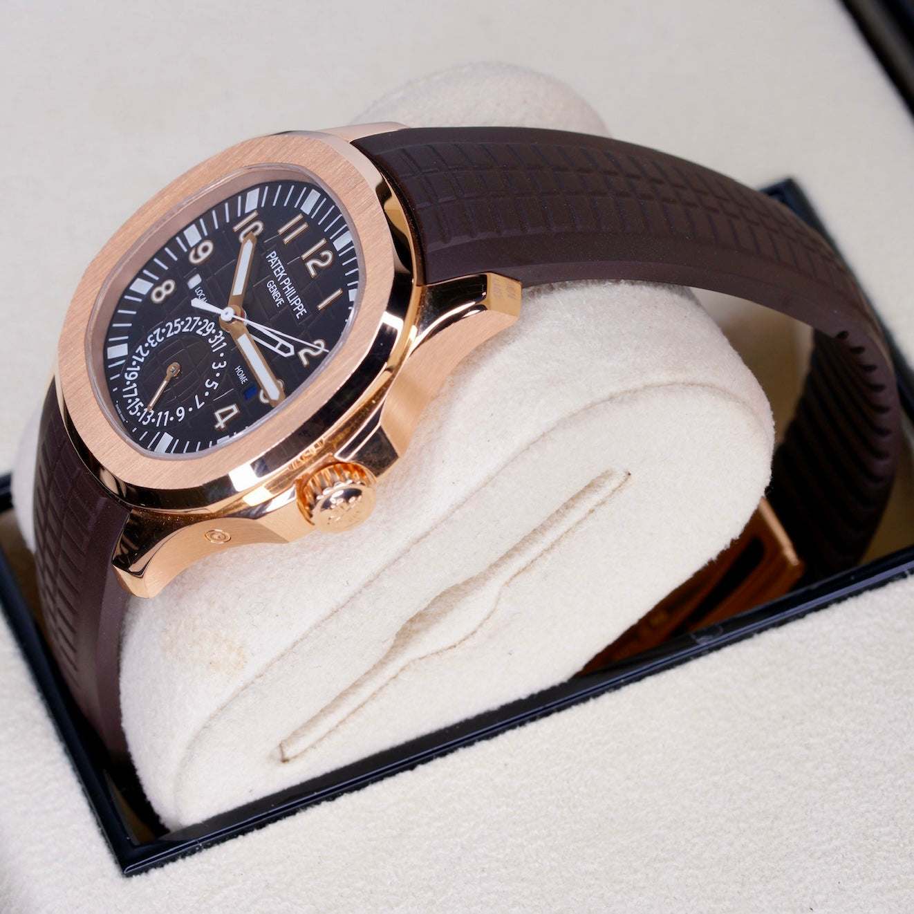 Patek Philippe Aquanaut 5164R-001 Brown Dial Tropical Strap 2020