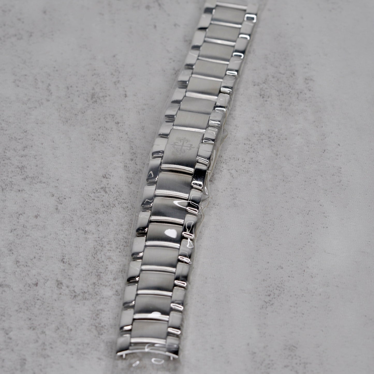 Patek Philippe Aquanaut 5167/1A-001 “BLACK AQUA” Black Smoked Dial Stainless Steel Tropical & Steel Bracelet 40mm 2020