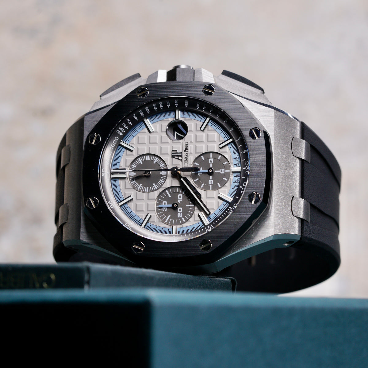 Audemars Piguet Royal Oak Offshore 26417CN.OO.A002CR.01 “JAPAN EDITION” Cream Dial Blue Accents White Gold 44mm