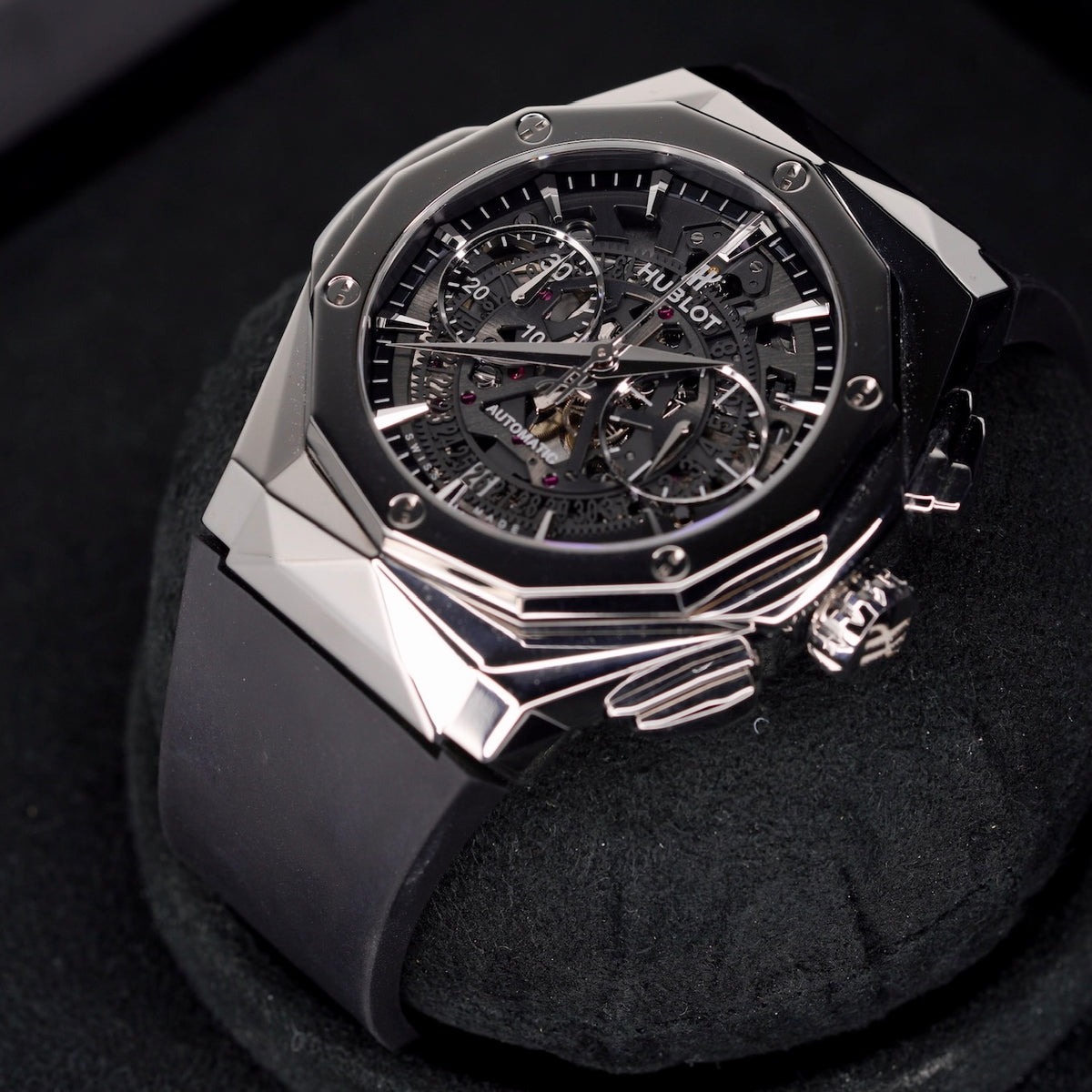 Hublot Classic Fusion Aerofusion 525.NX.0170.RX.ORL18 “ORLINSKI” Skeleton Dial Titanium 45mm