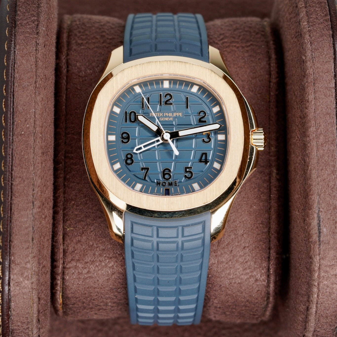 Patek Philippe SLIDER 2026 Aquanaut 5269R-001 “BLEU FRAPPE” Blue Arabic Dial Rose Gold Quartz 38.8mm