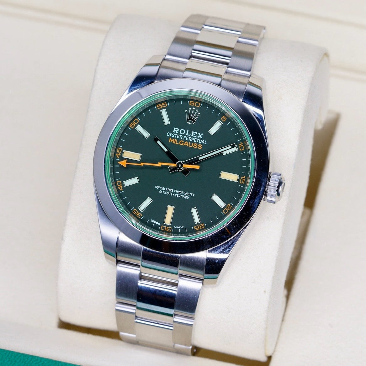 Rolex Milgauss 116400GV “GREEN CRYSTAL” Black Dial Green Crystal Stainless Steel 40mm 2021