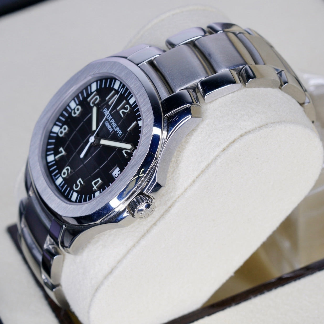 Patek Philippe Aquanaut 5167/1A-001 Black Dial Stainless Steel Bracelet & Tropical Strap 40mm 2011