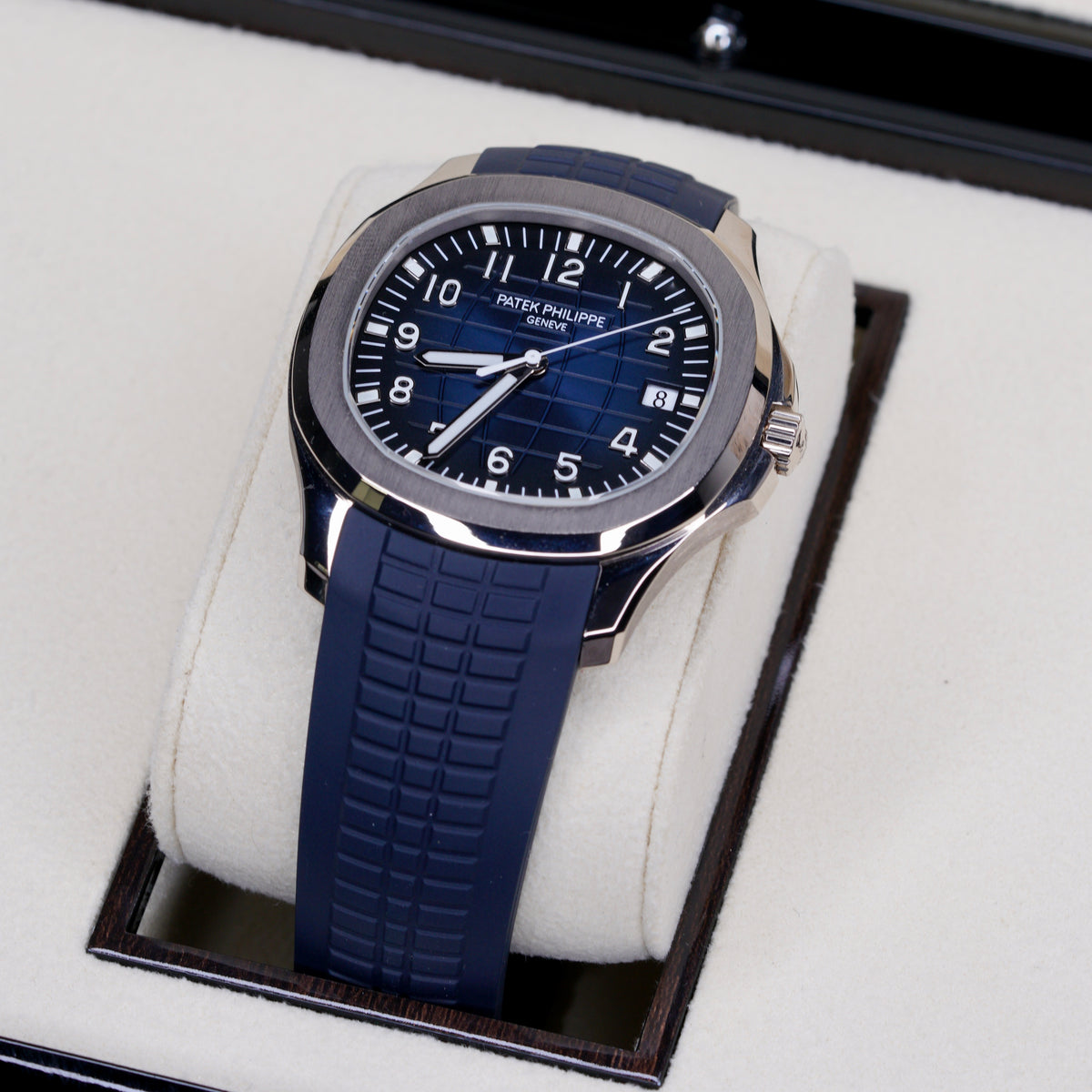 Patek Philippe Aquanaut 5168G-001 “BLUE AQUA” Blue Dial White Gold Tropical Strap 42mm 2024