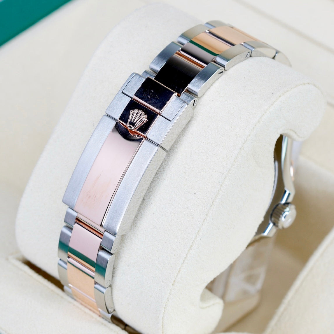 Rolex Yacht-Master 126621 Black Dial Two-Tone Rose Gold & Steel 40mm 2022