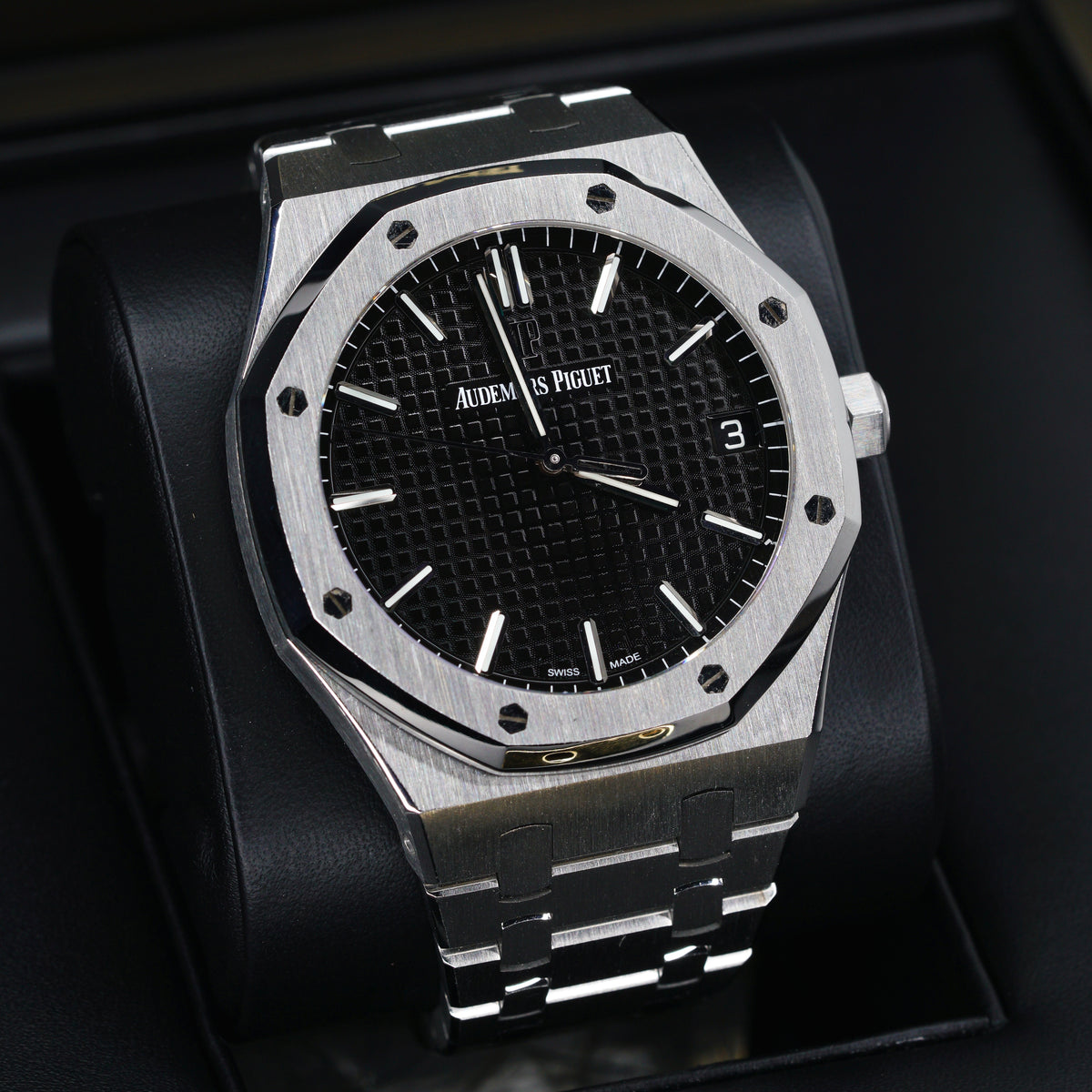 Audemars Piguet Royal Oak 15500ST.OO.1220ST.03 “BLACK OAK” Black Dial Stainless Steel 41mm