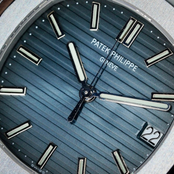 Patek Philippe Nautilus 5711 1A-001 Blue Dial Stainless Steel 40mm 2007