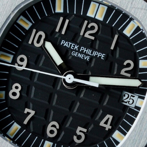 Patek Philippe Aquanaut 5064 “LADY AQUA” Black Dial Stainless Steel Quartz
