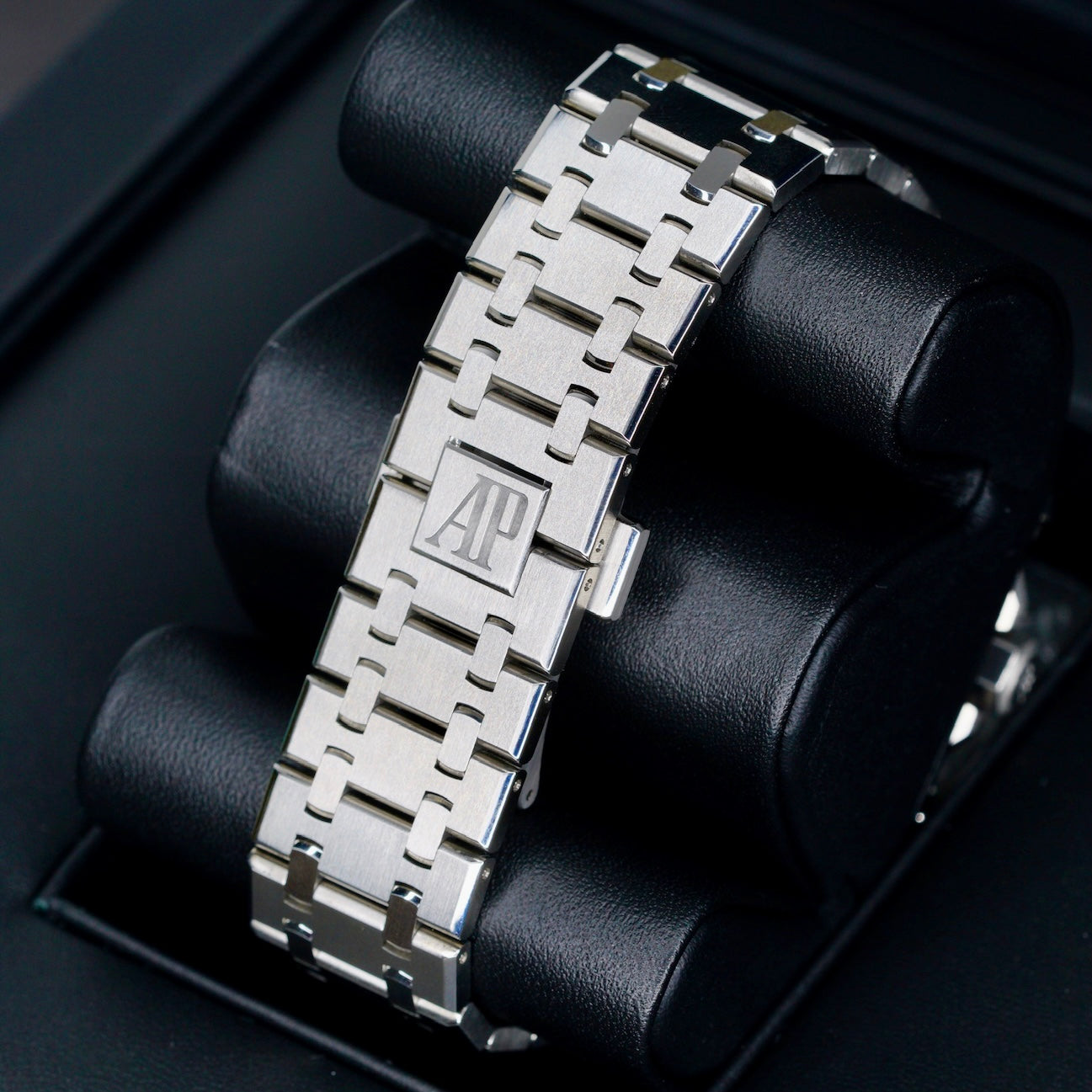 Audemars Piguet Royal Oak 26240ST.OO.1320ST.06 “50TH ANNIVERSARY” Black Dial Stainless Steel 41mm