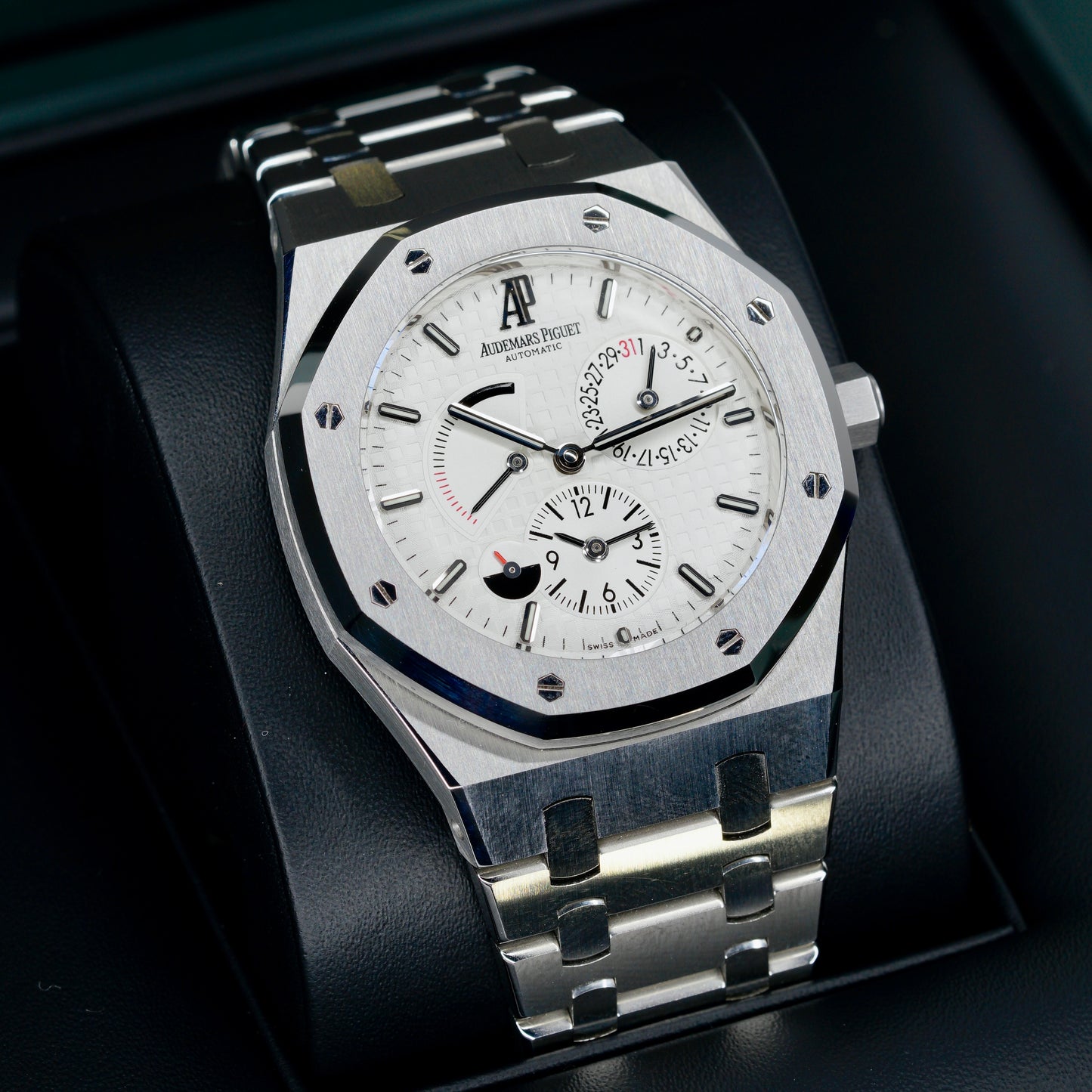 Audemars Piguet Royal Oak 26120ST.OO.1220ST.01 “DUAL TIME” White Dial Stainless Steel 39mm