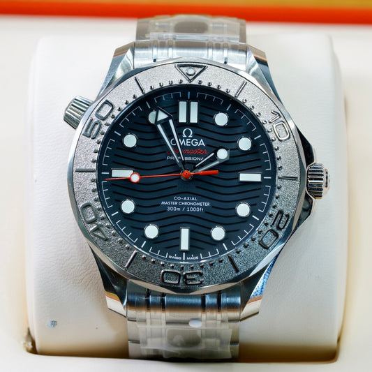 Omega Seamaster Diver 210.30.42.20.01.002 “NEKTON EDITION” 300 M Co-axial Master Chronometer 42mm