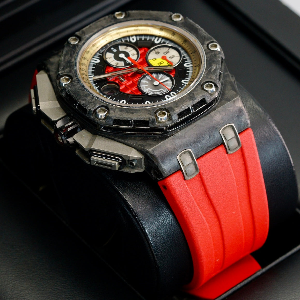Audemars Piguet Royal Oak Offshore 262901O.OO.A001VE.01 “GRAND PRIX” Carbon Fiber 44mm