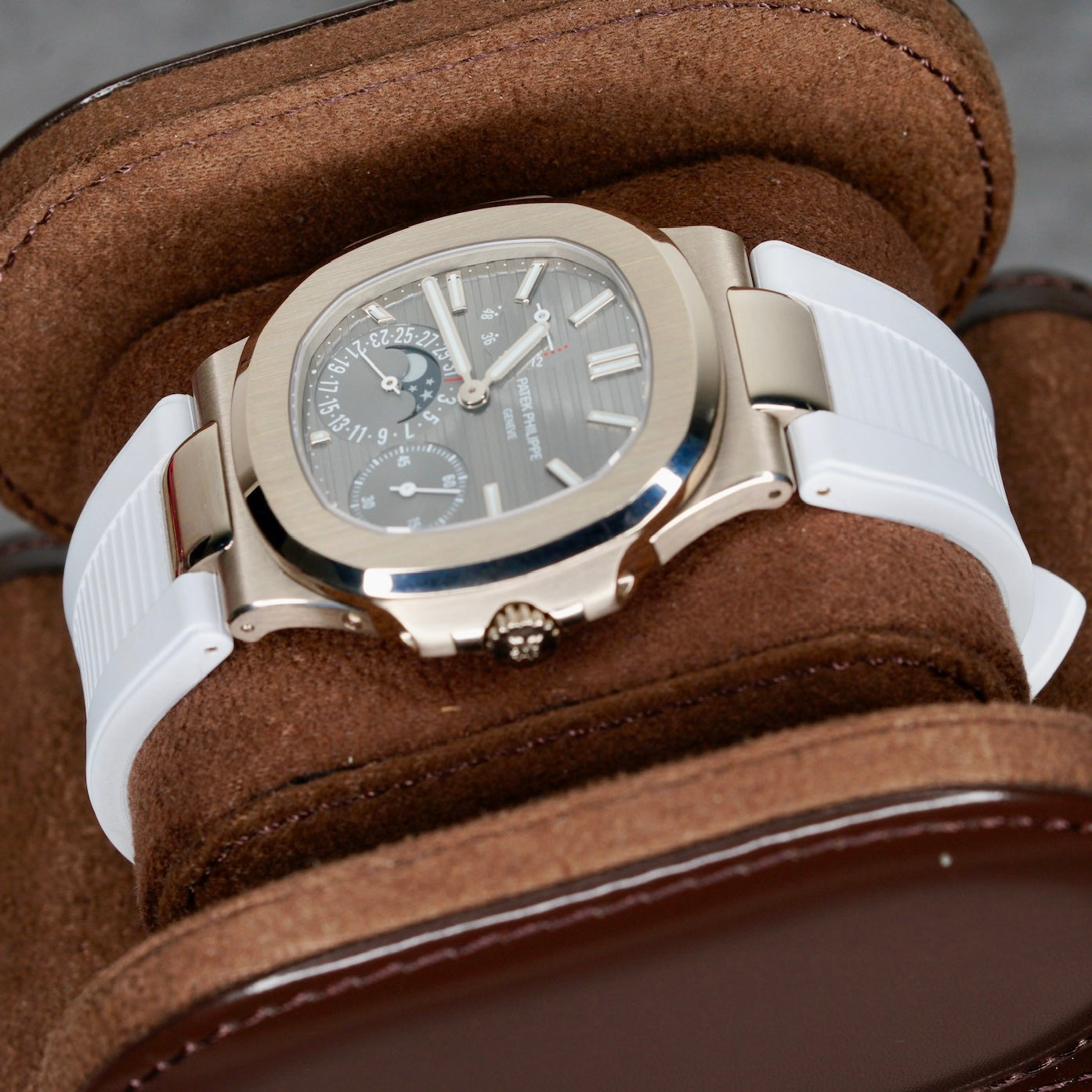 Patek Philippe Nautilus 5712G-001 Grey Dial White Gold Leather Strap 2021