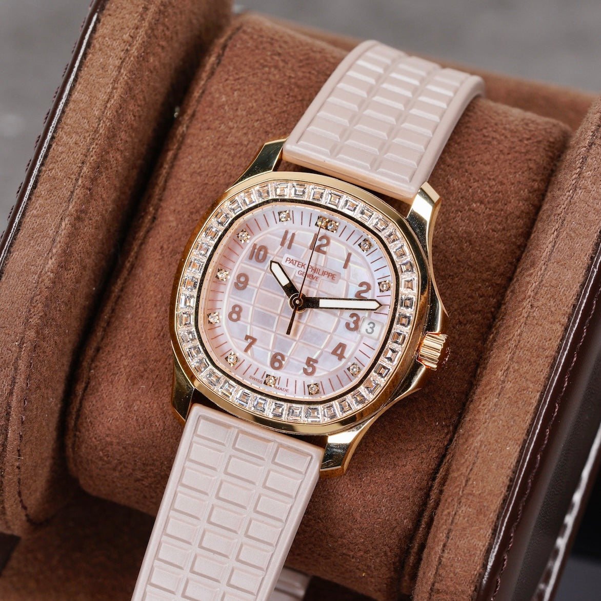 Patek Philippe NEW 2026 Aquanaut 5072R-001 “LUCE” MOP Diamond Dial Rose Gold Arena Tropical Strap