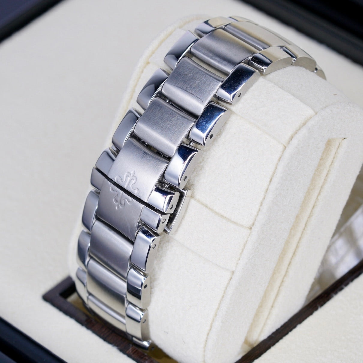 Patek Philippe Aquanaut 5167/1A-001 Black Dial Stainless Steel Bracelet & Tropical Strap 40mm 2011