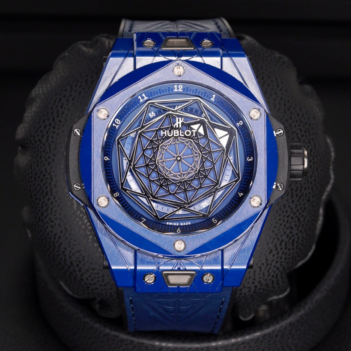 Hublot Big Bang Unico 415.EX.7179.VR.MXM19 “SANG BLEU” Geometric Dial Blue Ceramic Blue Strap 45mm