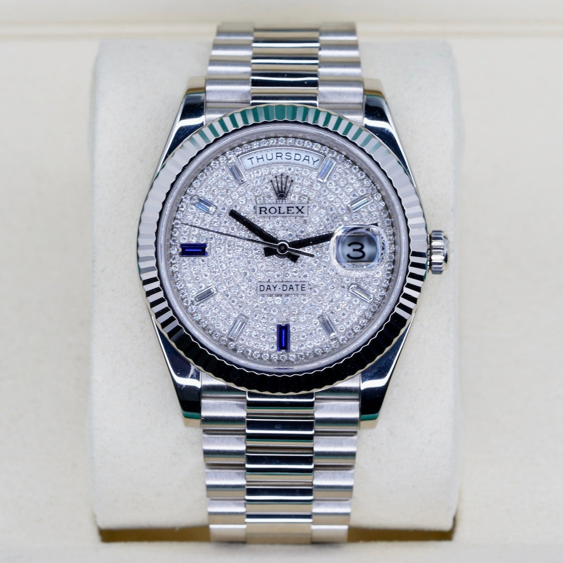 Rolex Day Date 228239 “AM DIAMOND SET” Am Diamond Dial White Gold 40mm